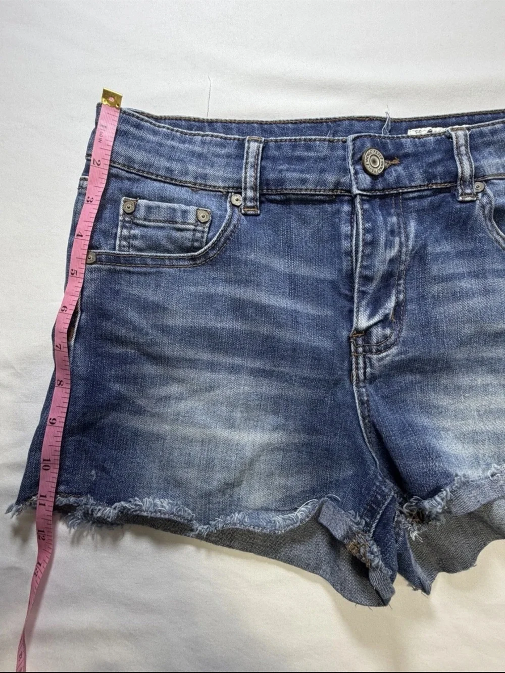 Classic Women's Distressed Denim Shorts - Blue